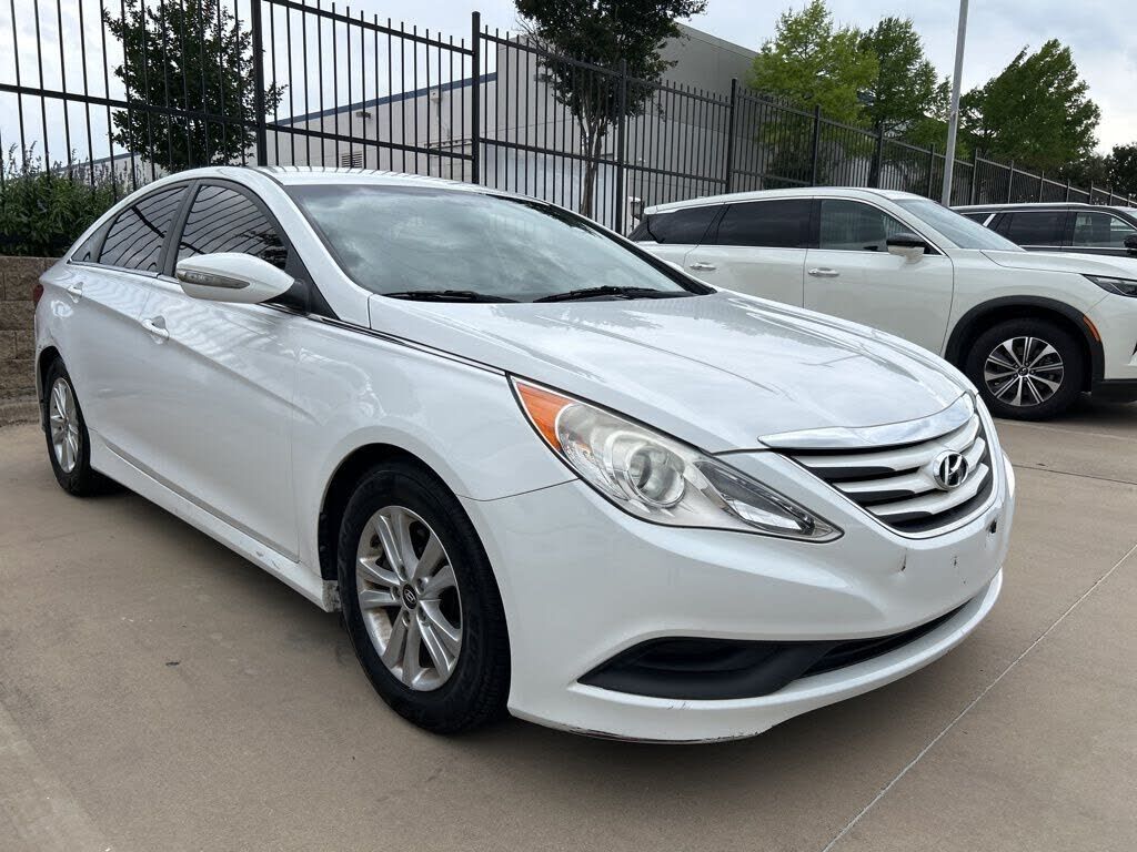 2014 HYUNDAI Sonata