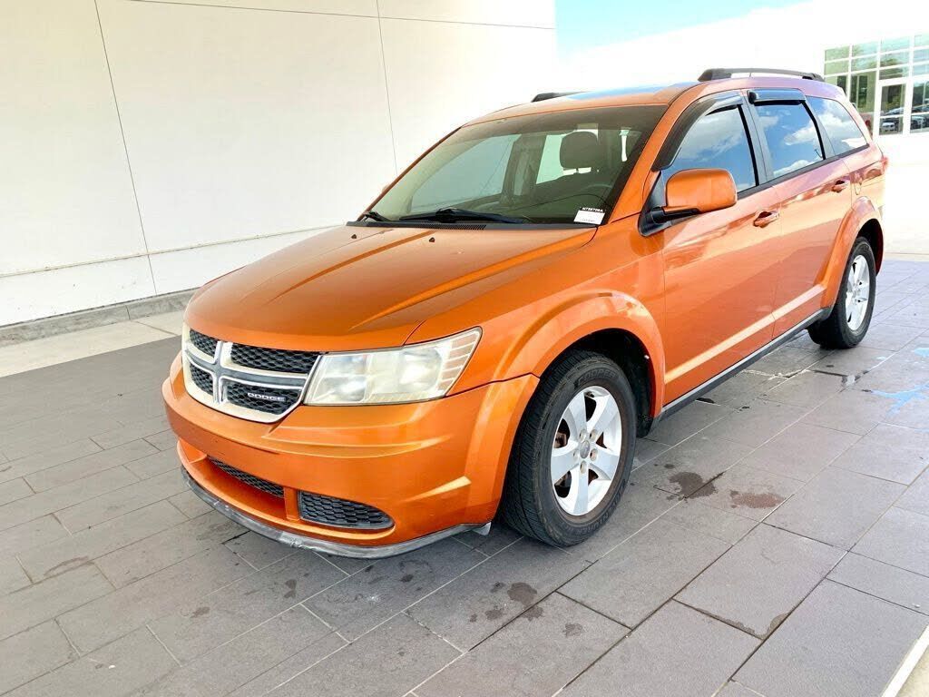 2011 DODGE Journey
