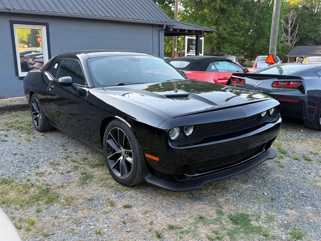 2016 DODGE Challenger