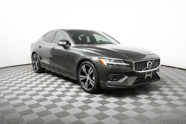 2019 VOLVO S60
