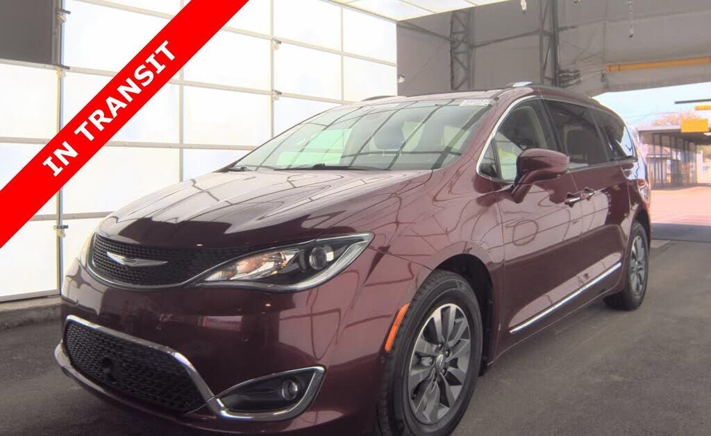 2019 CHRYSLER Pacifica