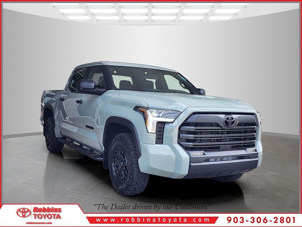 2026 TOYOTA Tundra
