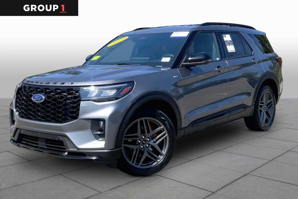 2025 FORD Explorer