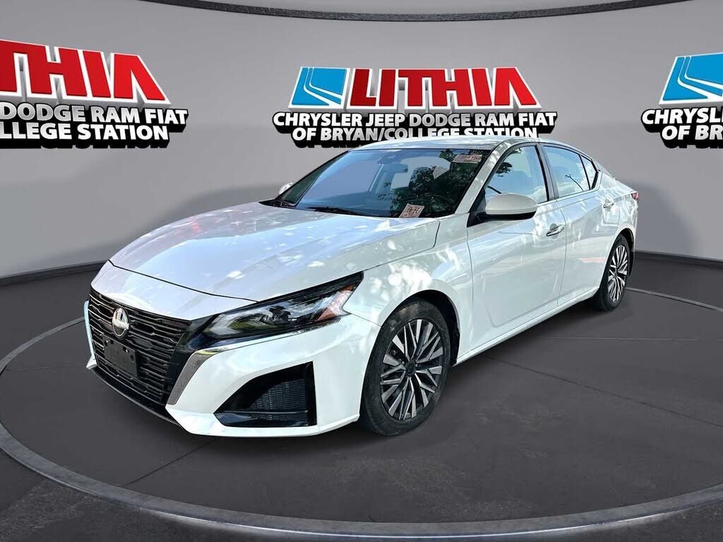 2023 NISSAN Altima