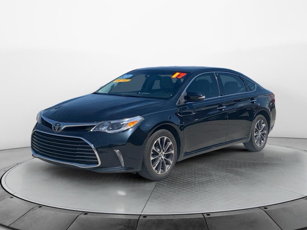 2017 TOYOTA Avalon