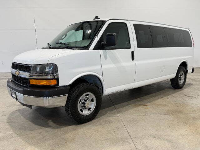 2016 CHEVROLET Express