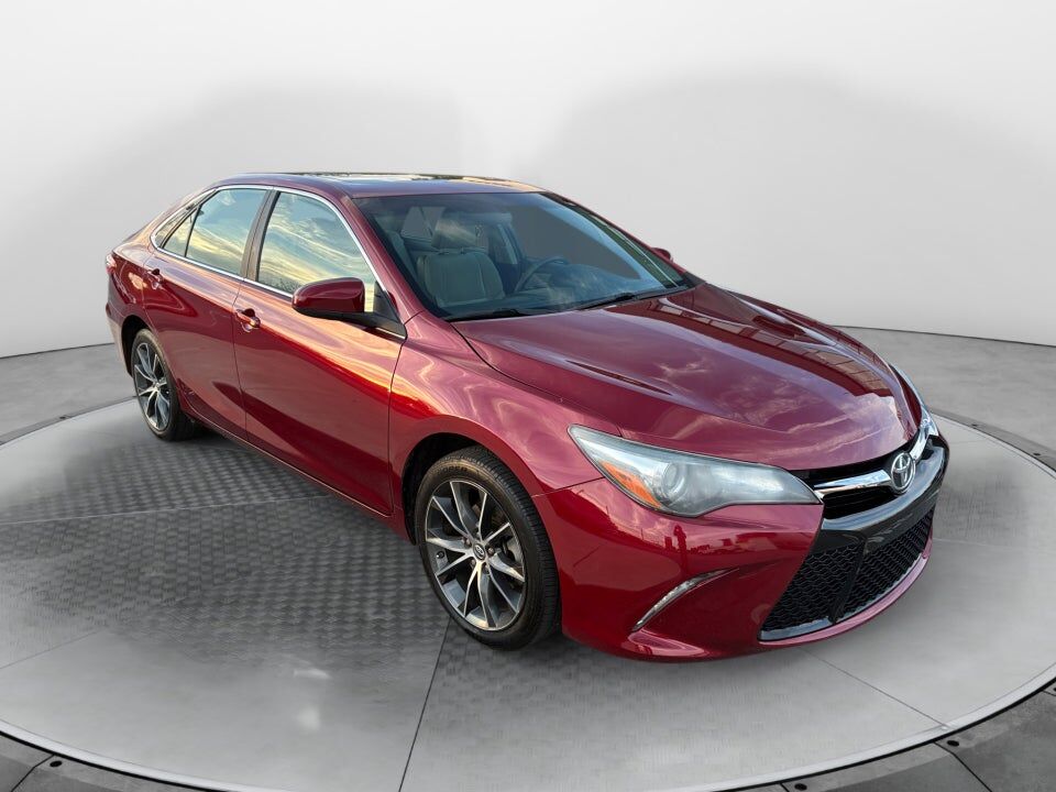 2017 TOYOTA Camry