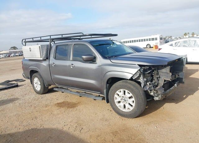 2022 NISSAN Frontier