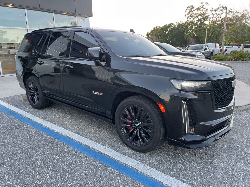 2024 CADILLAC Escalade