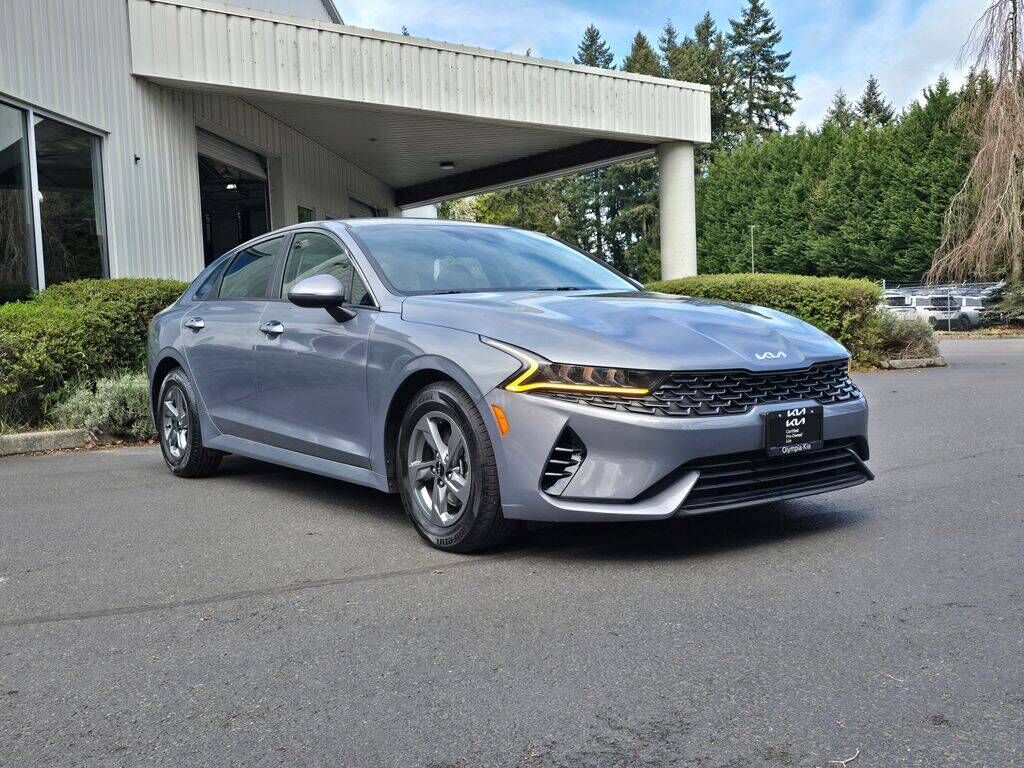 2022 KIA K5