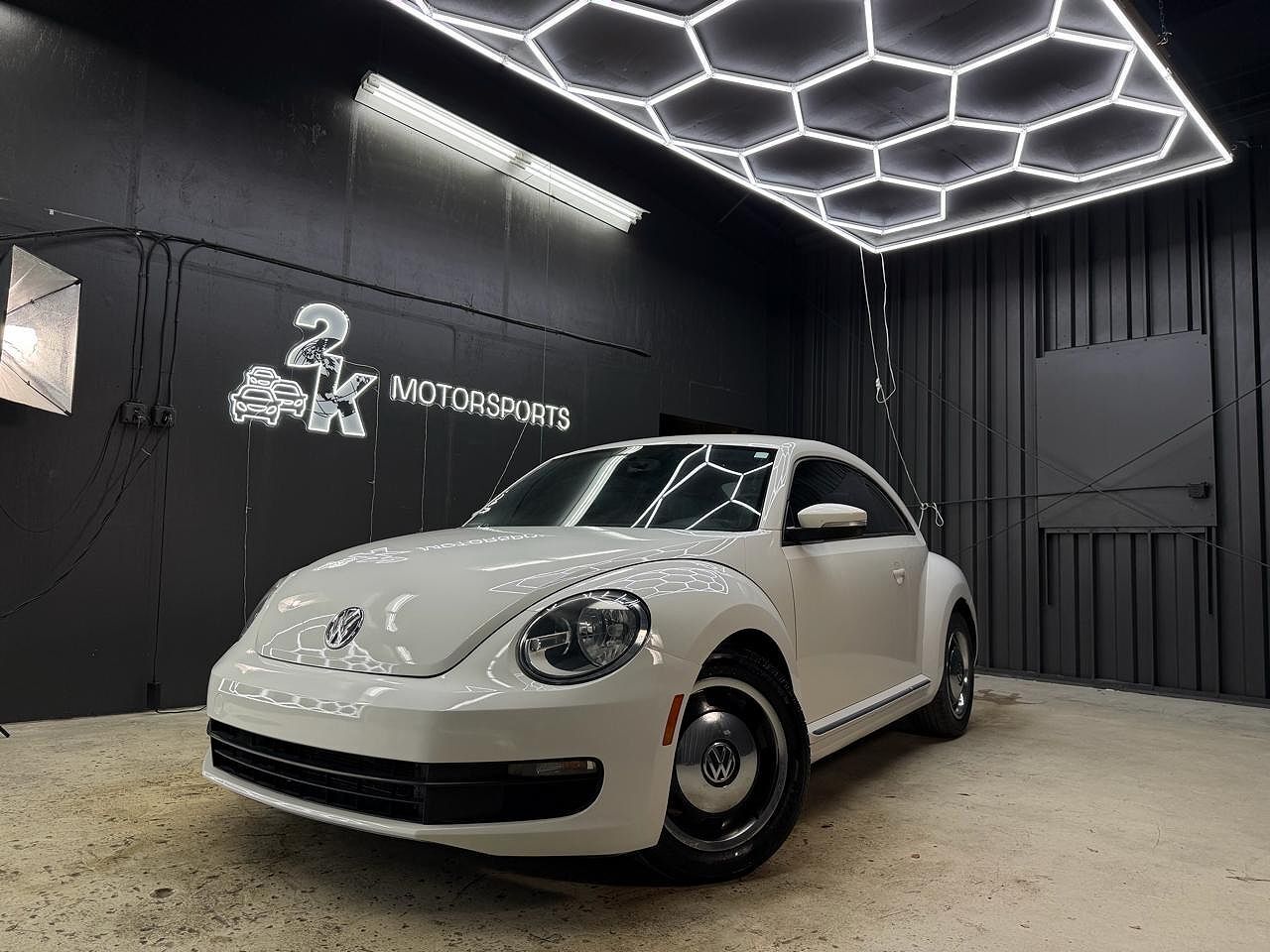 2012 VOLKSWAGEN Beetle