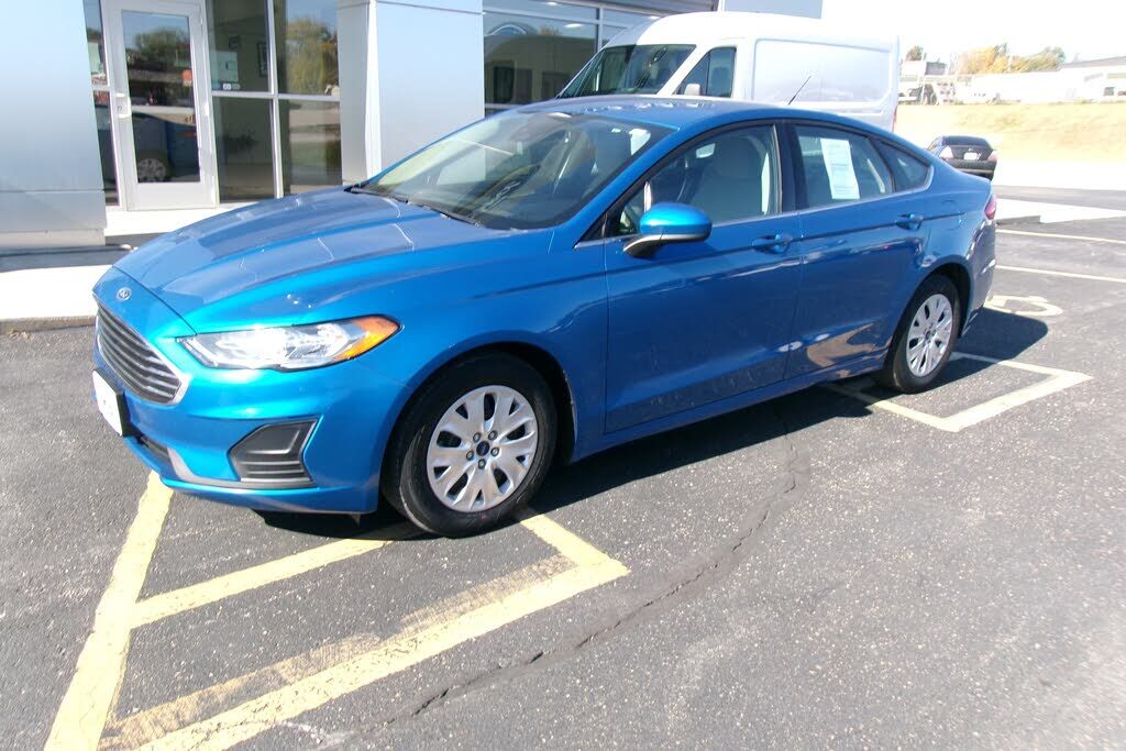 2019 FORD Fusion