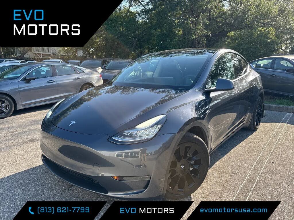 2021 TESLA Model Y