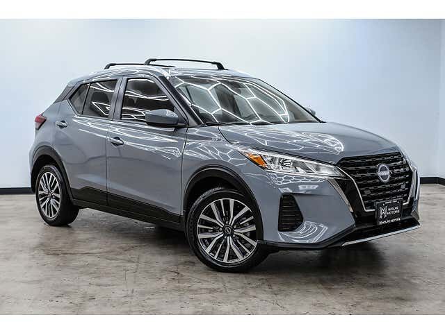 2024 NISSAN Kicks