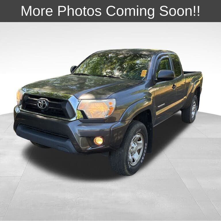 2012 TOYOTA Tacoma