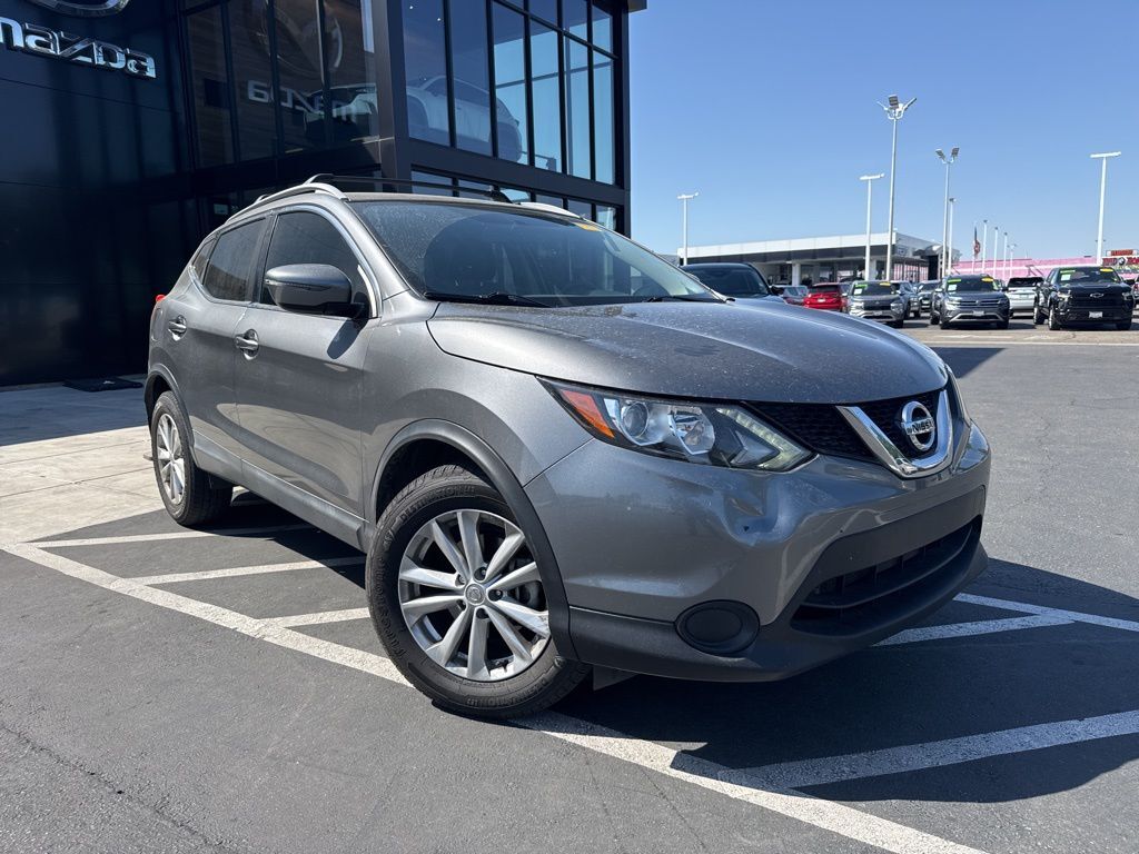 2017 NISSAN Rogue