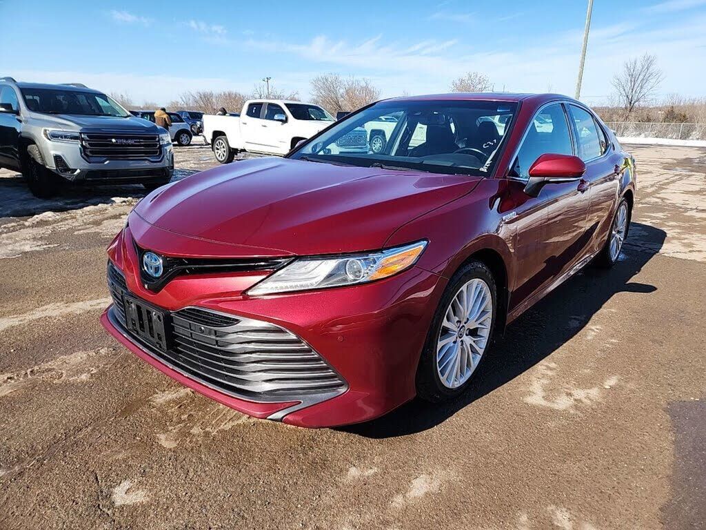 2018 TOYOTA Camry
