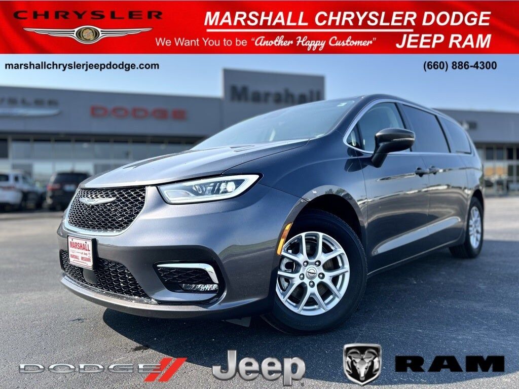 2023 CHRYSLER Pacifica