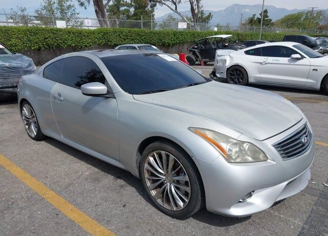 2014 INFINITI Q60