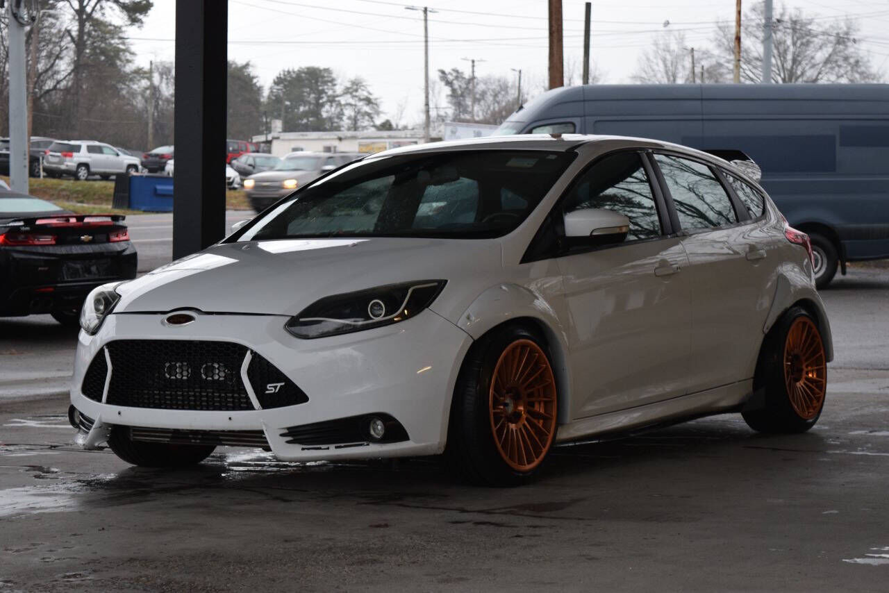 2013 FORD Focus