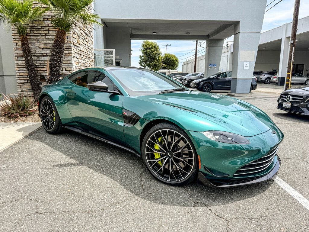2023 ASTON MARTIN Vantage