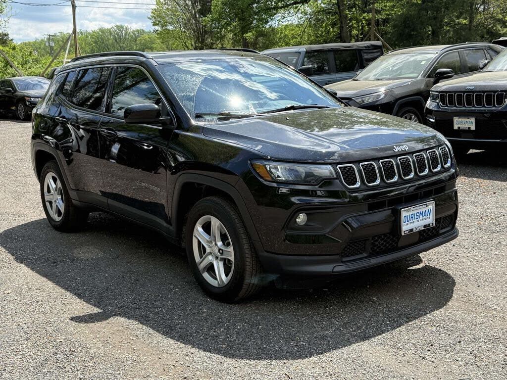 2023 JEEP Compass