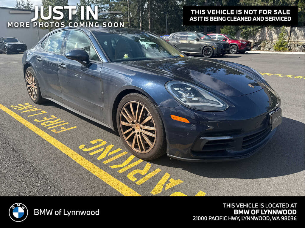 2020 PORSCHE Panamera