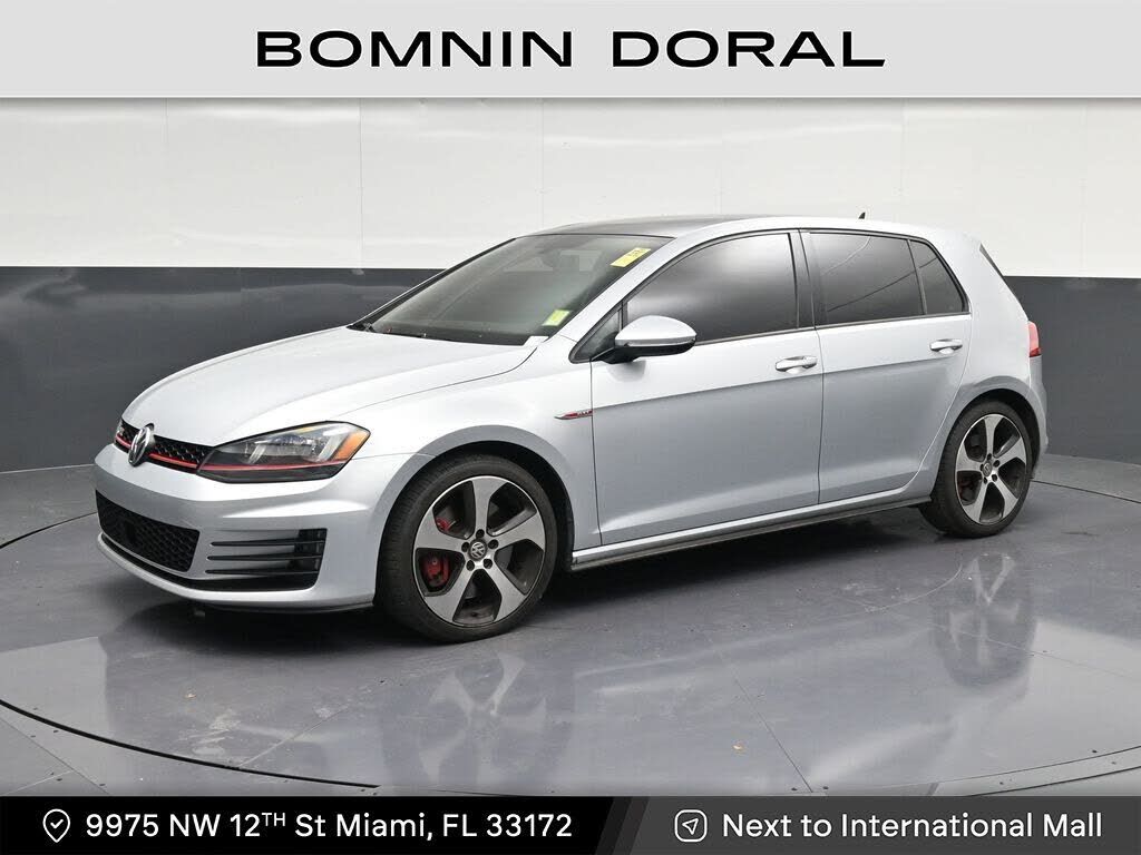 2017 VOLKSWAGEN Golf GTI