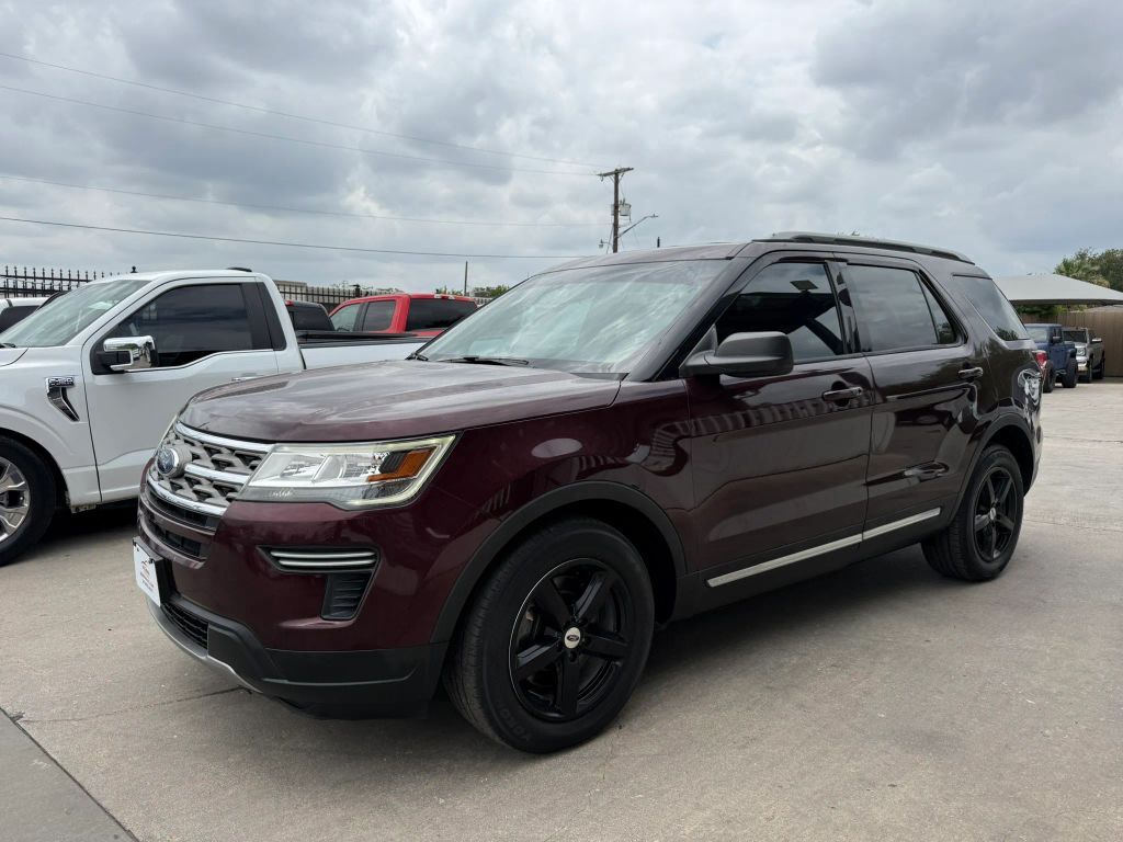 2018 FORD Explorer
