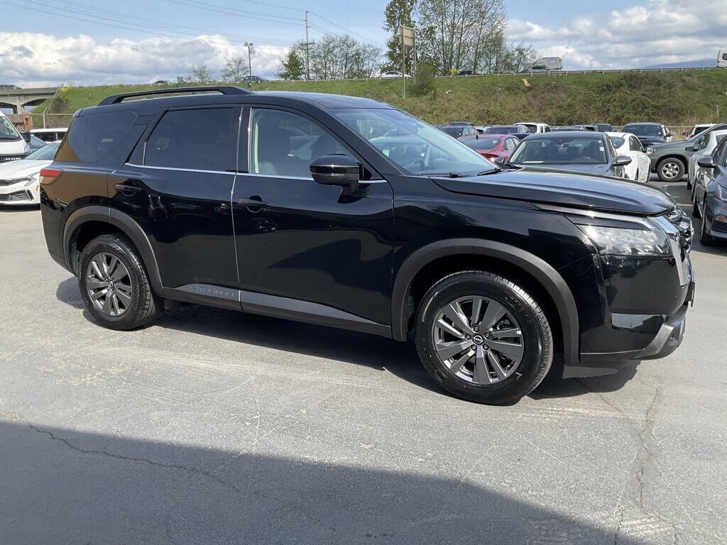 2025 NISSAN Pathfinder