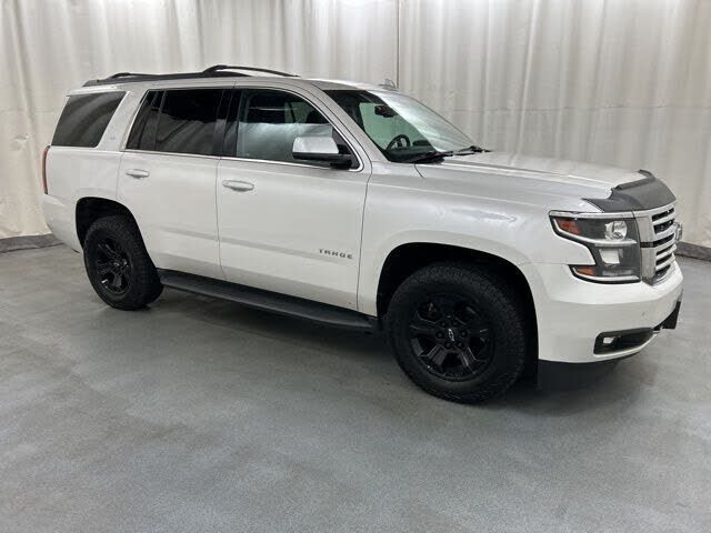 2017 CHEVROLET Tahoe