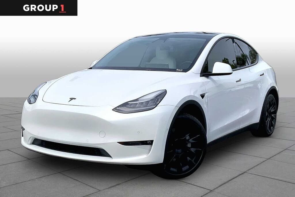 2021 TESLA Model Y