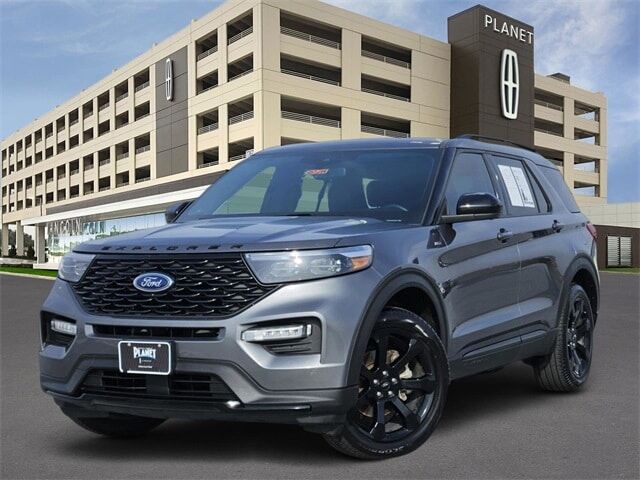 2022 FORD Explorer