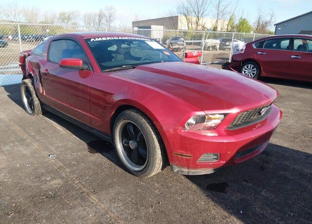 2010 FORD Mustang