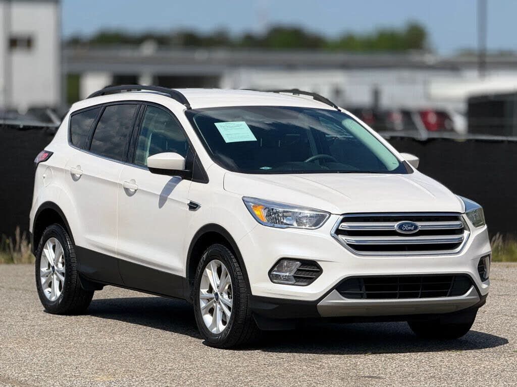 2018 FORD Escape