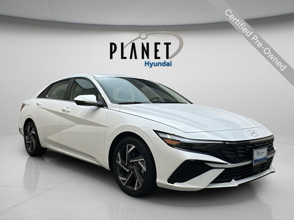 2025 HYUNDAI Elantra