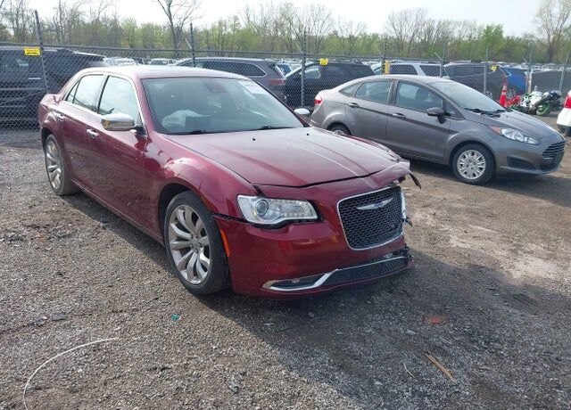 2018 CHRYSLER 300