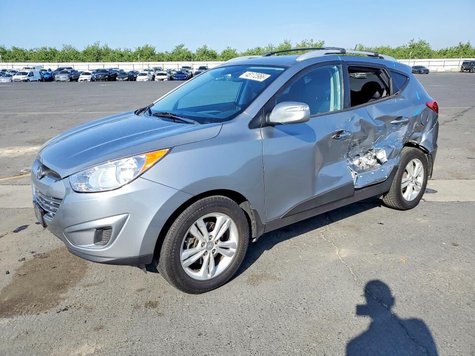 2012 HYUNDAI Tucson