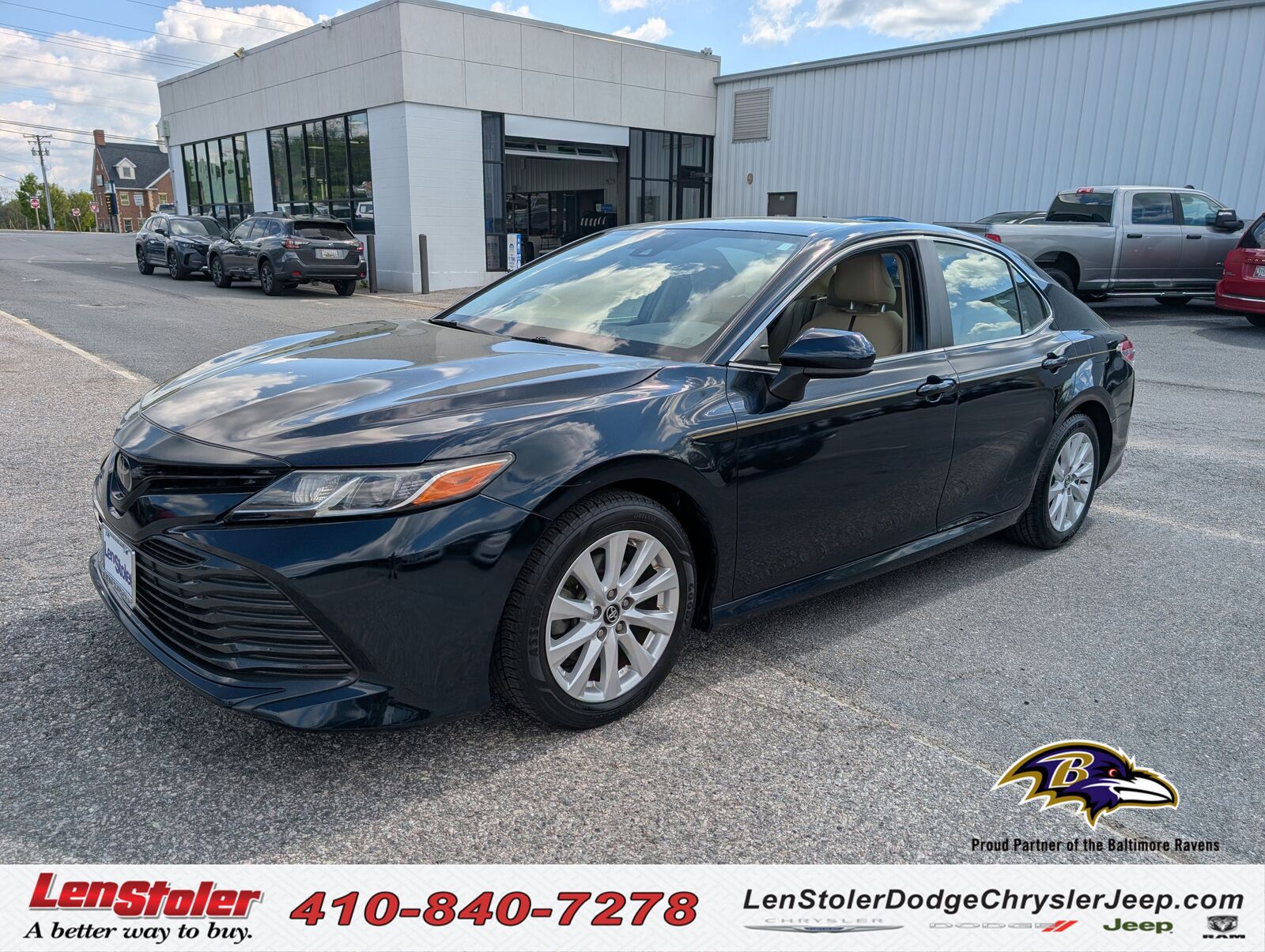 2019 TOYOTA Camry