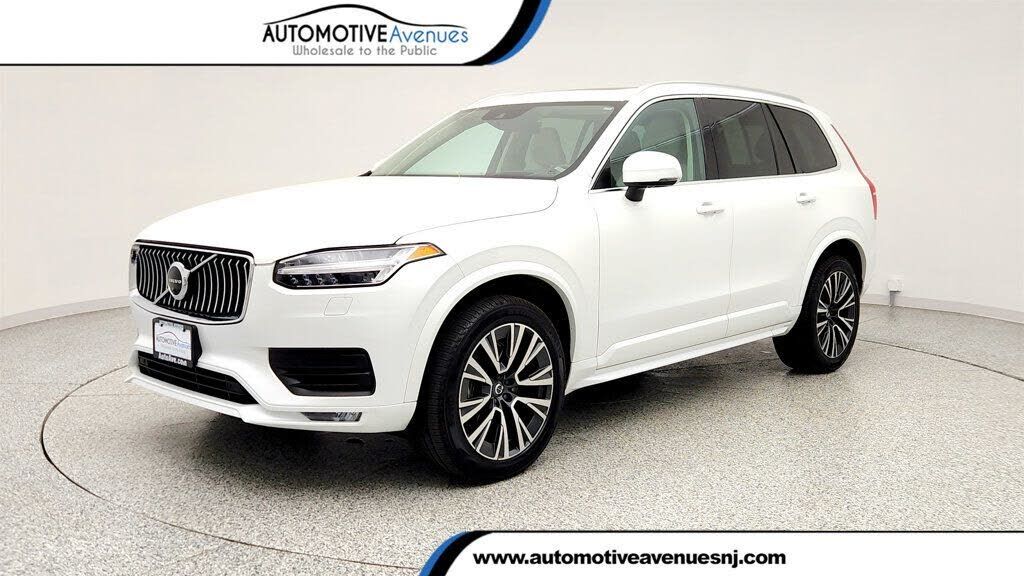 2020 VOLVO XC90