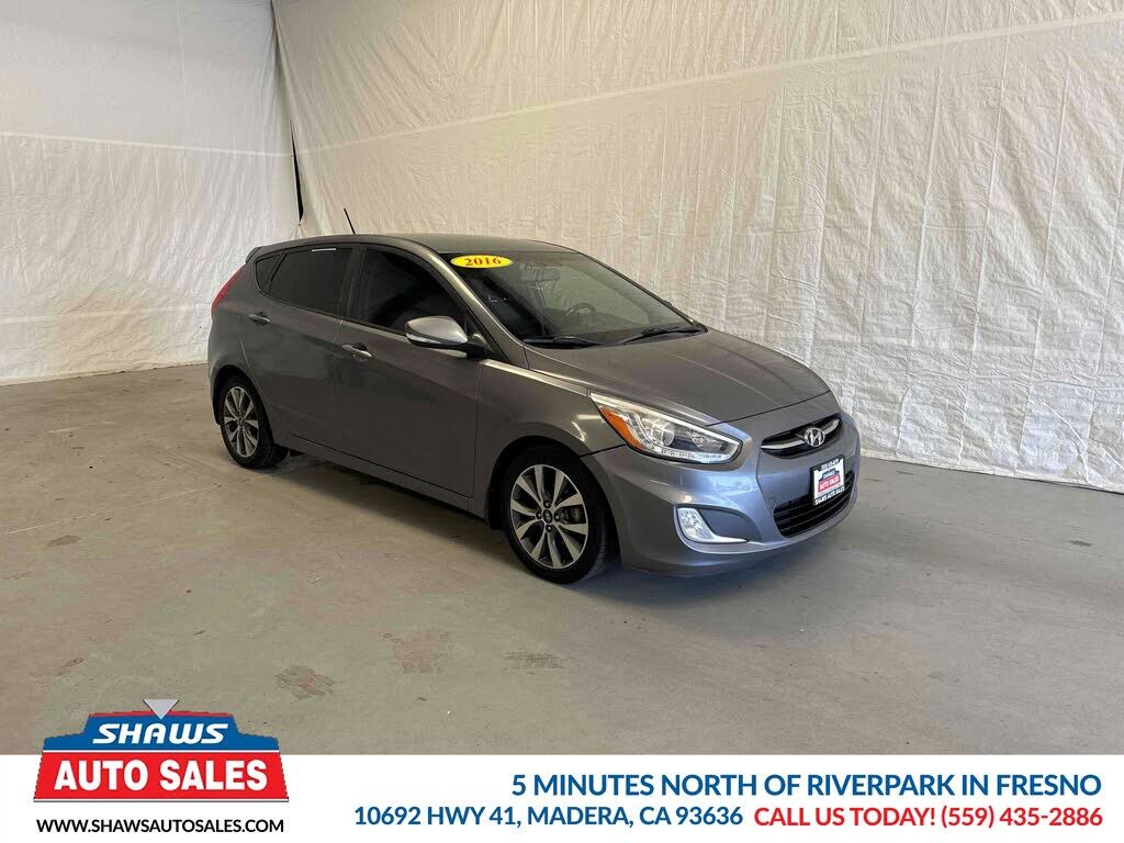 2016 HYUNDAI Accent