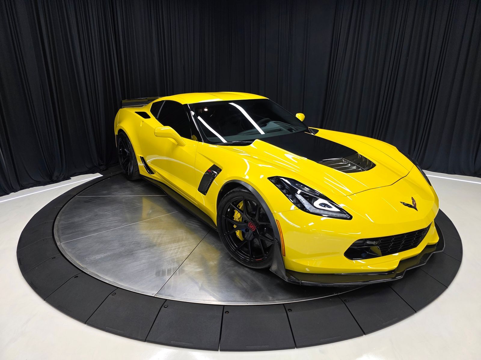 2016 CHEVROLET Corvette