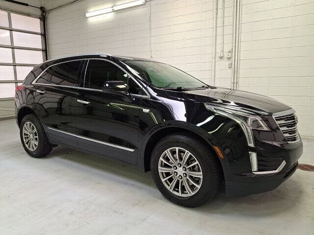 2017 CADILLAC XT5