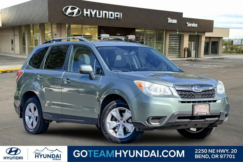 2015 SUBARU Forester