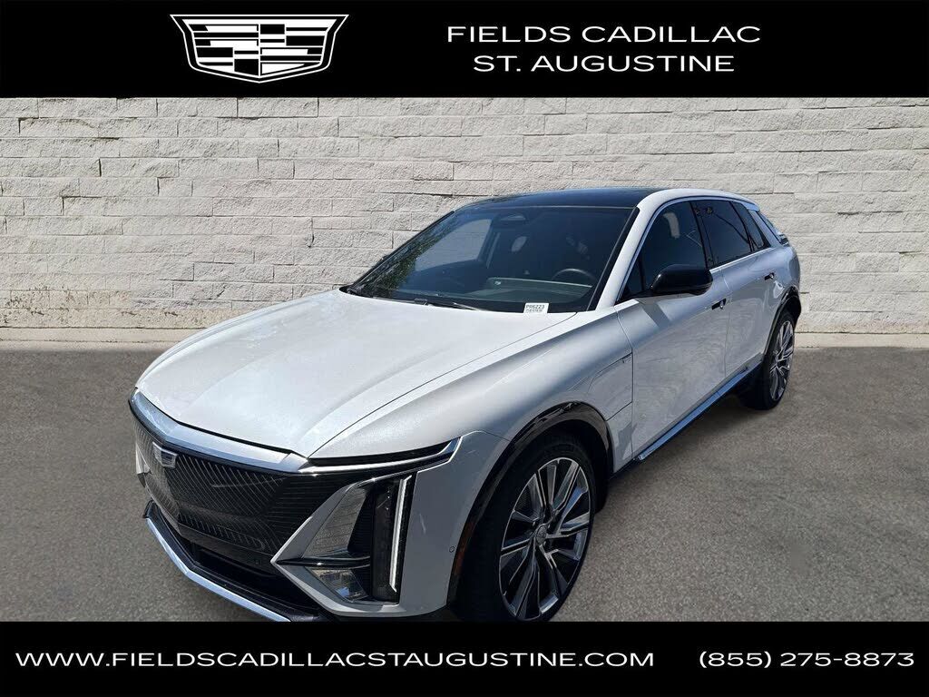 2024 CADILLAC Lyriq