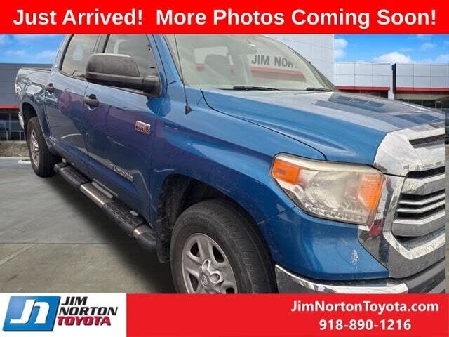 2017 TOYOTA Tundra