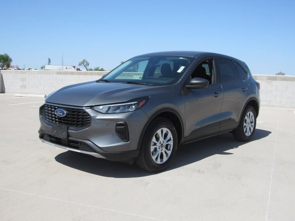 2025 FORD Escape