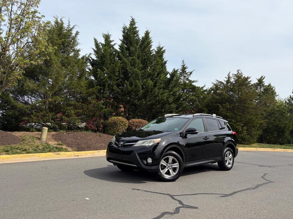 2015 TOYOTA RAV4