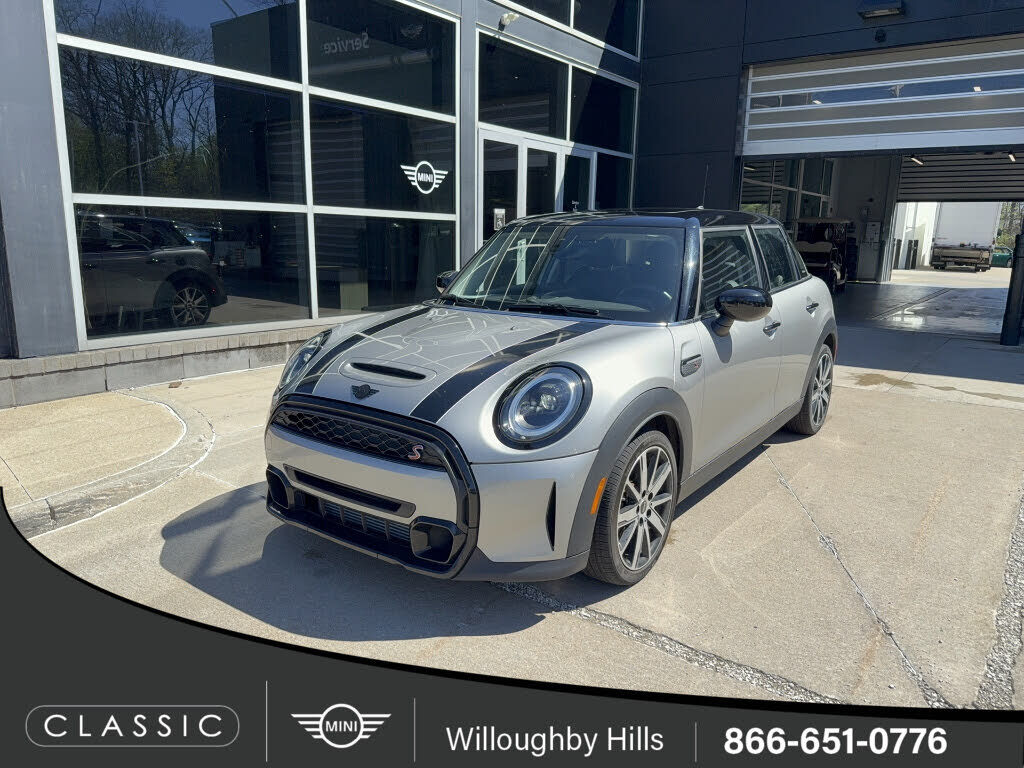 2024 MINI Hardtop