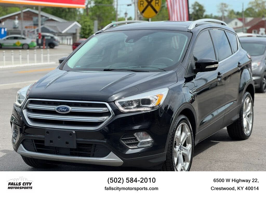 2017 FORD Escape